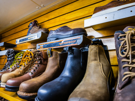 Safety Shoes Kings Red Wing Nitti Cheetah D&D Oliver Cat 2